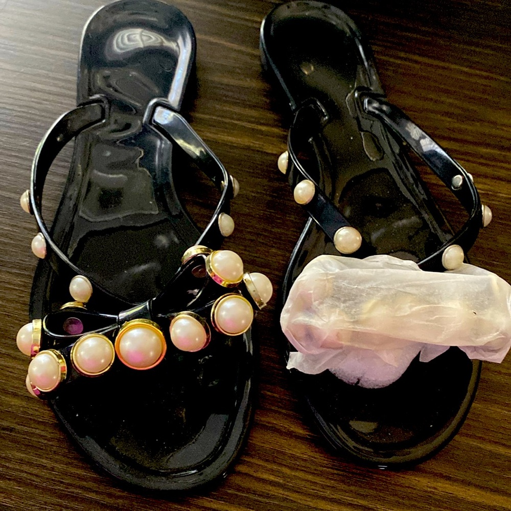 Black and Pearl Thong Sandals size 37